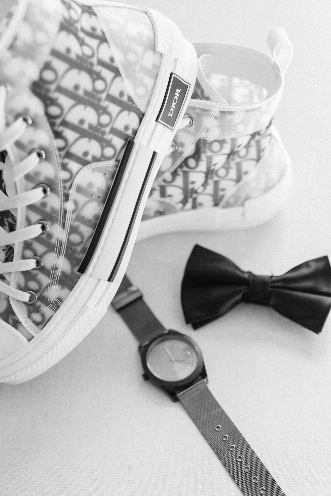 Groom shoes with tie and bow
