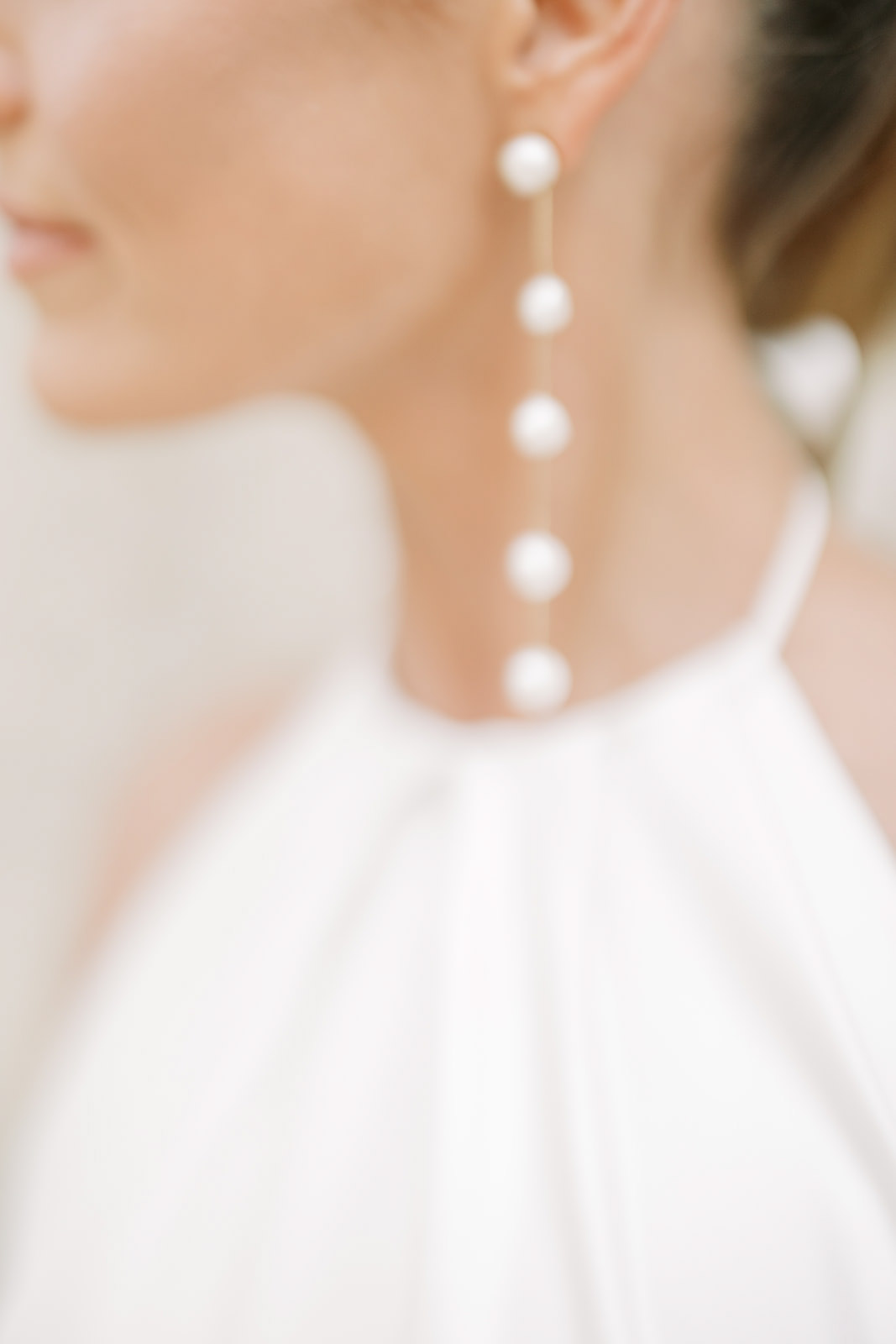 Photo of bride's earrings